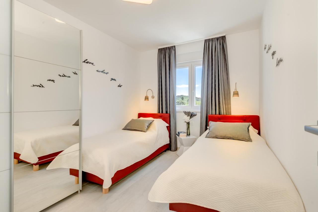 Modern 4* Luxury Apartment In Center Trogir Eksteriør bilde